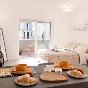 Apulialux Garruba Cozy & Parking Bari